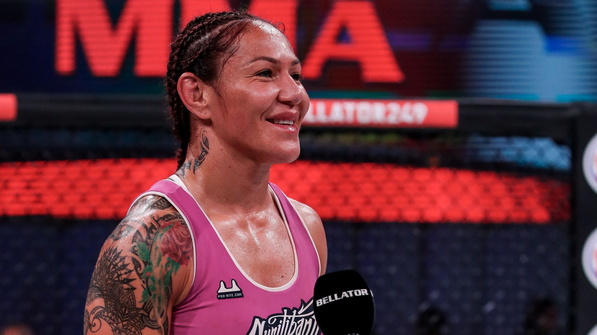 1643629063 Cat Zingano acusa a Cris Cyborg de evadir pruebas antidopaje