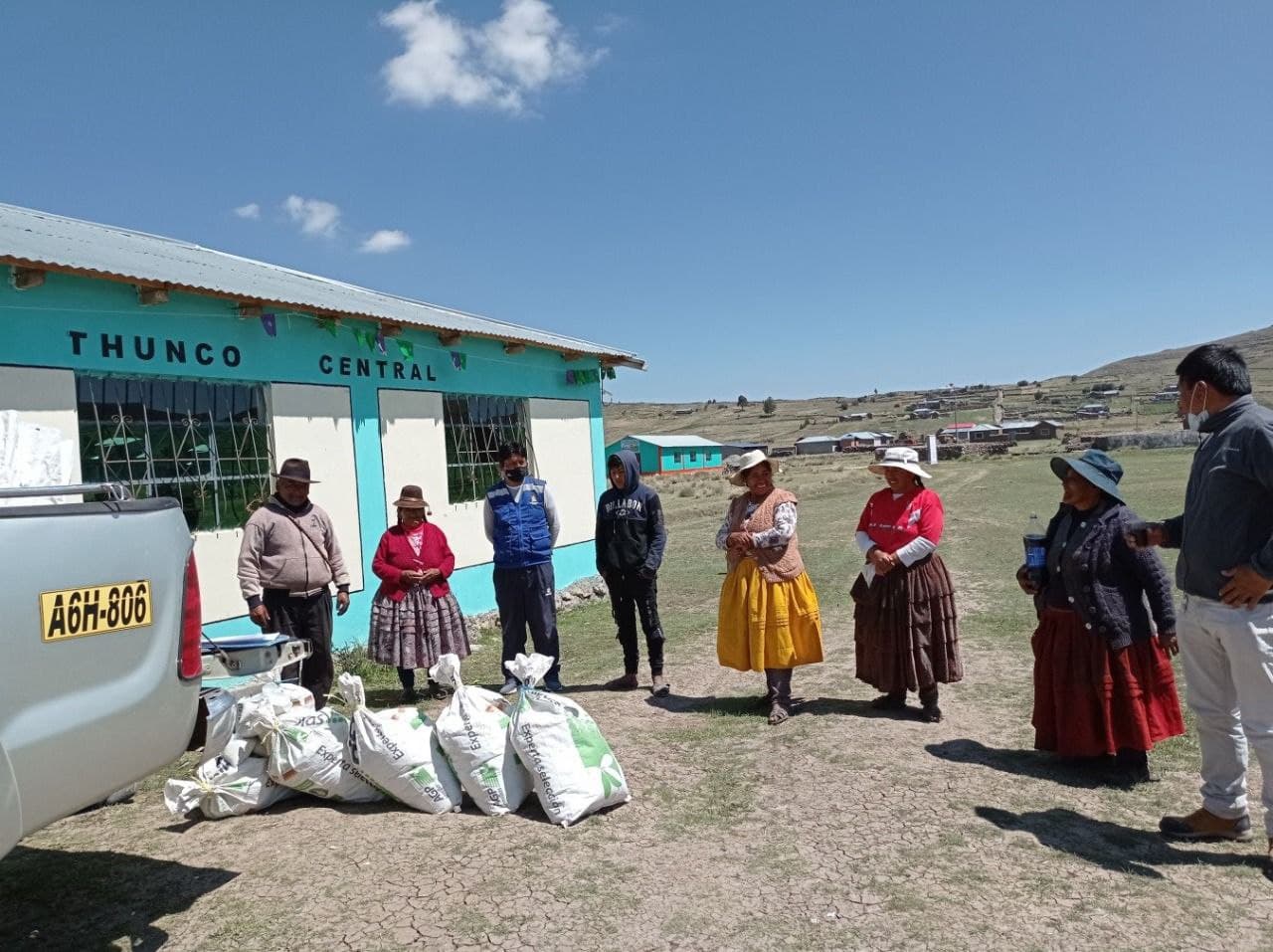 Exigen que Agro Rural Puno cumpla con la entrega de