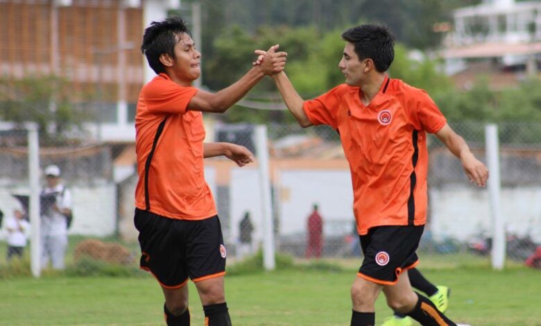 Defensa banos del inca ya tiene tecnico para la copa