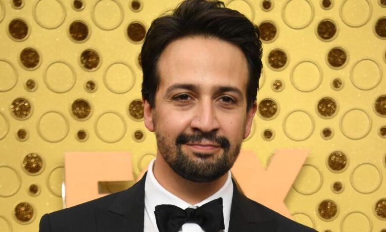 1649584434 lin manuel miranda sorprendio a los estudiantes que interpretaron sus composiciones