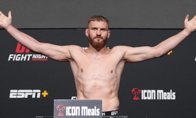 1652481770 pesajes de ufc las vegas 54 blachowicz y rakic en