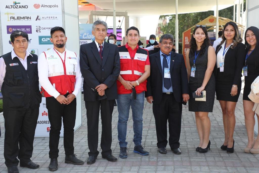 Impulsan capacitacion y certificacion laboral en feria inmobiliaria y de