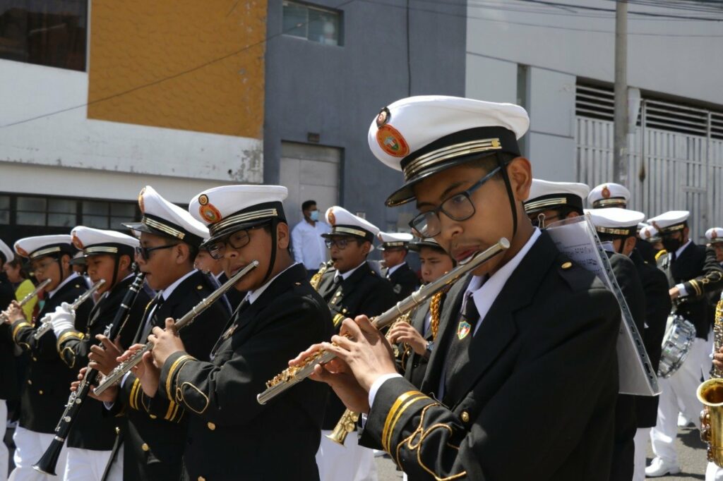 1668918106 703 mas de 2000 danzantes participaron en desfile 199 aniversario de