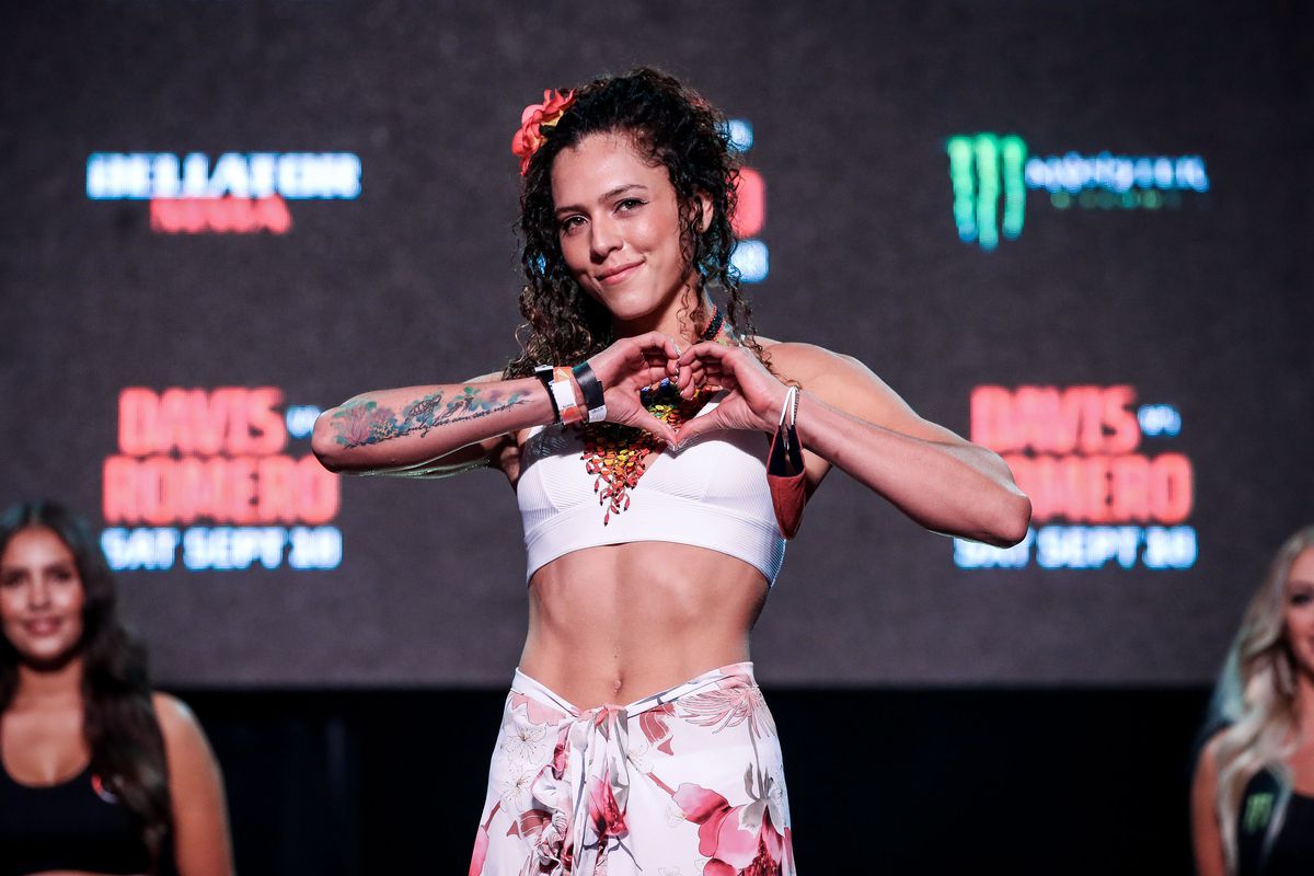 Se agrego Alejandra Lara contra Diana Avsaragova a Bellator 290