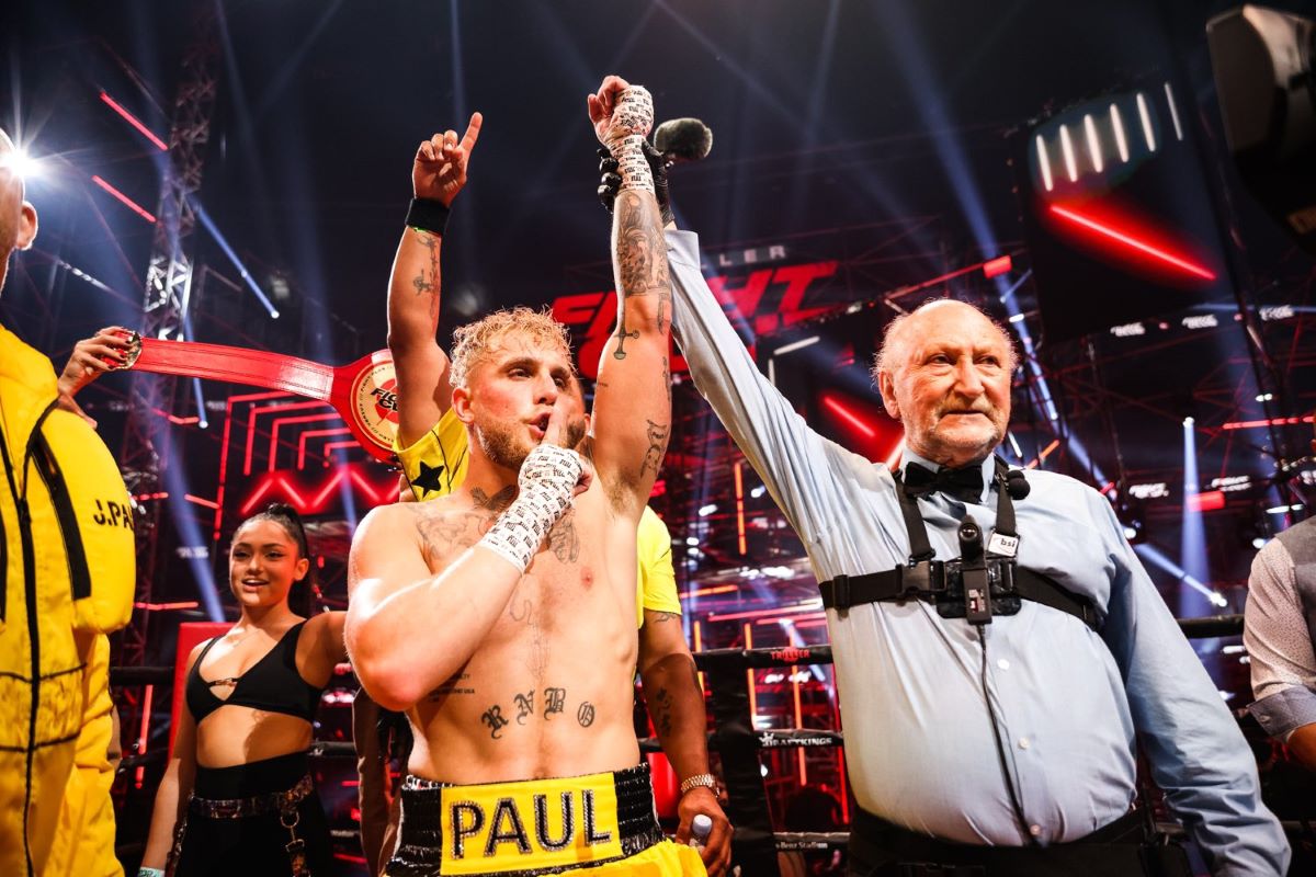 Jake Paul vs Tommy Fury en planes para el 25