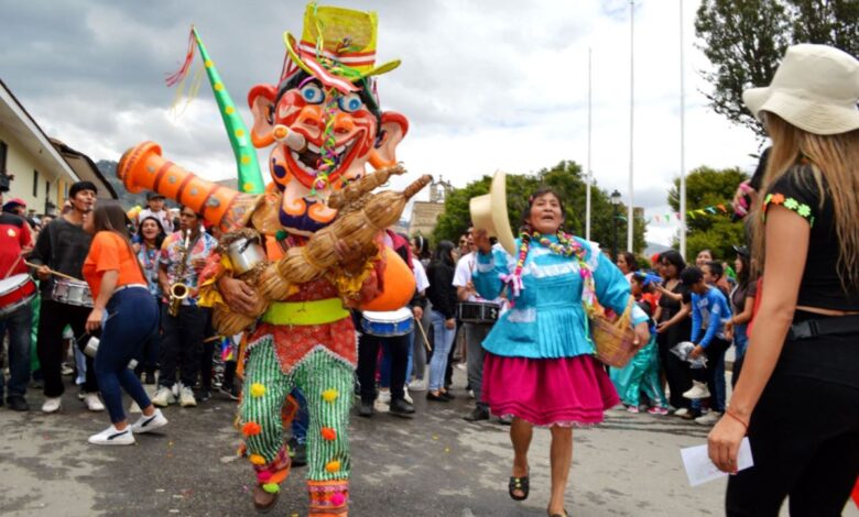 Carnaval de cajamarca disfruta de esta celebracion de aniversario y