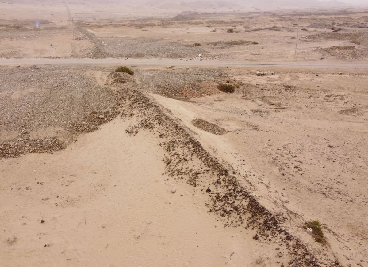 El Nino Chimues construyeron un muro hace 800 anos para