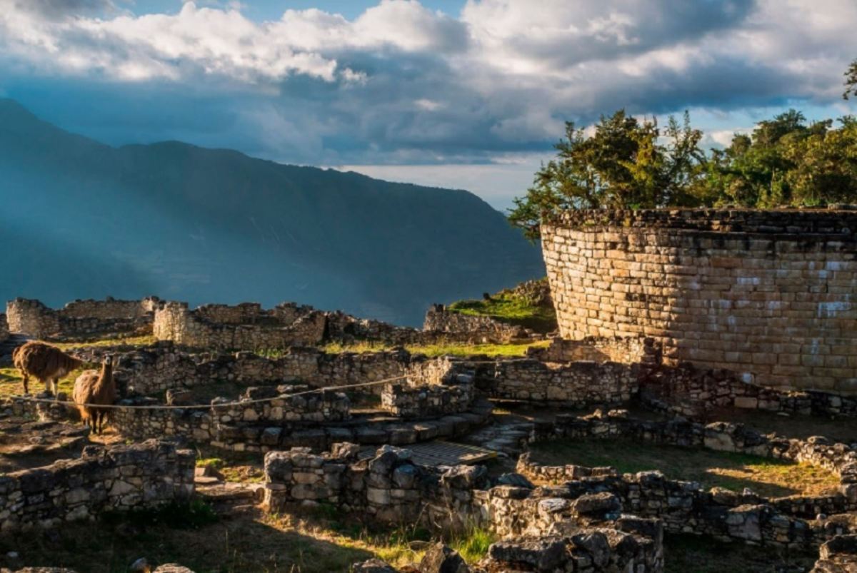 Quieres conocer Kuelap Visita gratis el maravilloso Monumento Arqueologico de